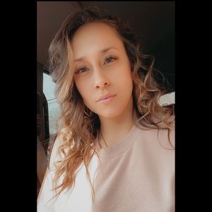 Meet your Posher, Symone